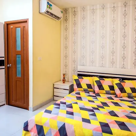 Cozy Hotel-2